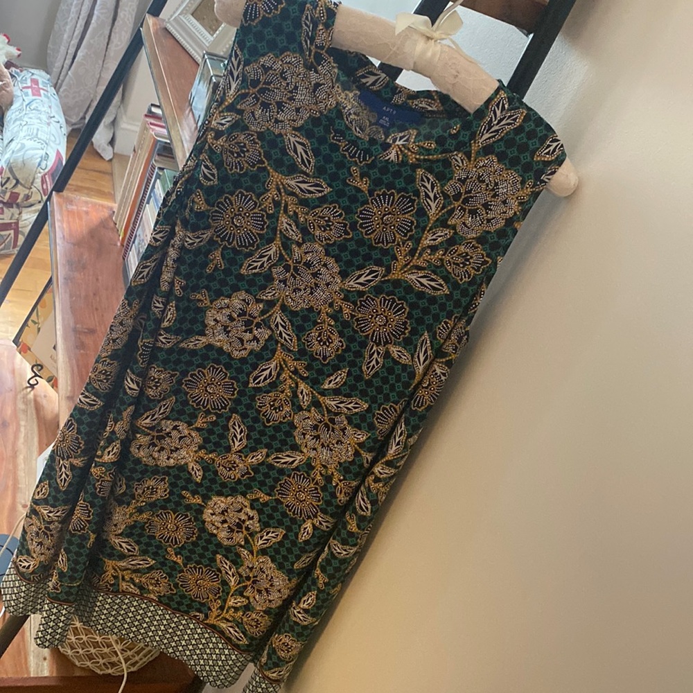 GREEN FLORAL PRINT DRESS NWT SZ XXL